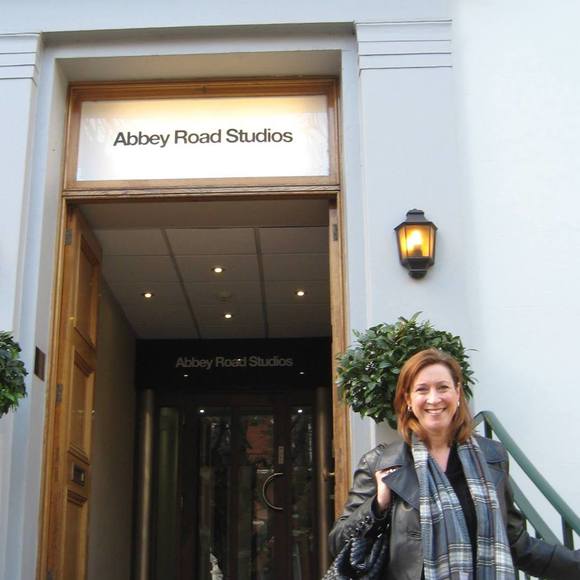 Meet your Posher, Catherine - Picture 1 of 1